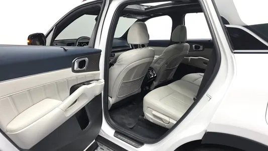Kia 4 HEV 1.6 2WD 2024 27