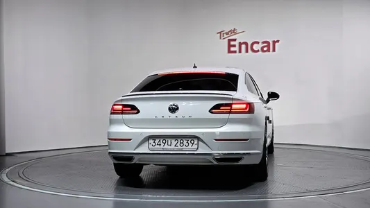 Volkswagen 아테온 2.0 TDI 2019 4