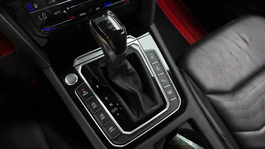 Volkswagen 아테온 2.0 TDI 2019 9