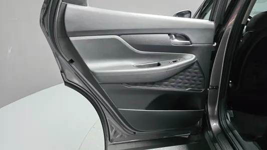 Hyundai 싼타페 HEV 1.6 4WD 2022 25