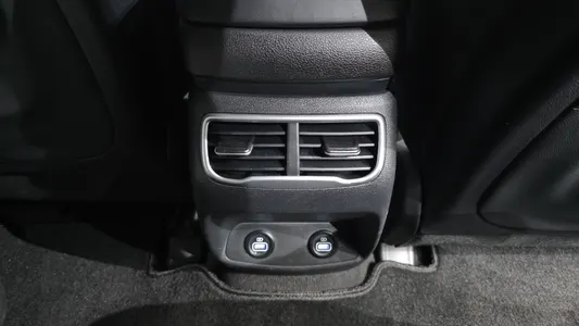 Hyundai 싼타페 HEV 1.6 4WD 2022 30