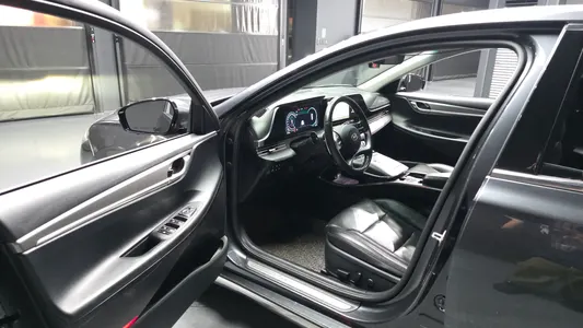 Hyundai IG 2022 10