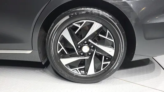 Hyundai IG 2022 21