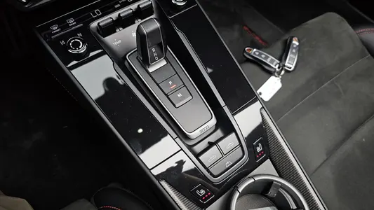 Porsche 911 (992) 4 GTS 2023 8