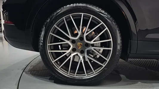 Porsche (PO536) 3.0 2019 22