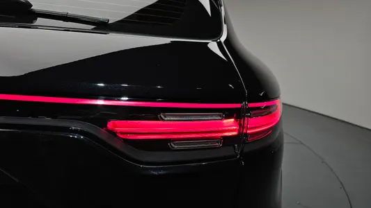 Porsche (PO536) 3.0 2019 24