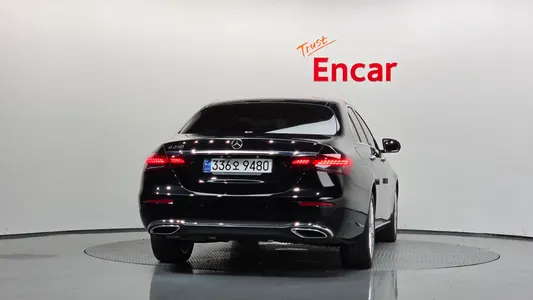 Mercedes-Benz E-Class W213 E250 2020 4