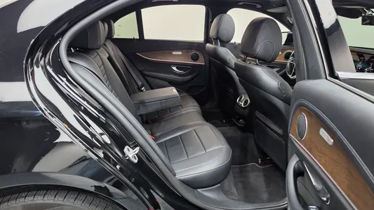 Mercedes-Benz E-Class W213 E250 2020 11