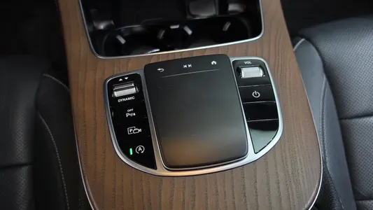 Mercedes-Benz E-Class W213 E250 2020 18