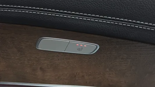 Mercedes-Benz E-Class W213 E250 2020 34