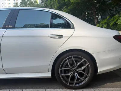 Mercedes-Benz E-Class W213 E220d 4MATIC AMG Line 2022