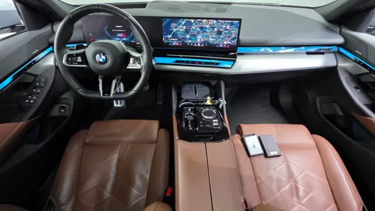 BMW 5 Series (G60) 530i xDrive M 2024 7