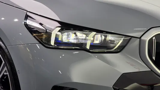 BMW 5 Series (G60) 530i xDrive M 2024 23