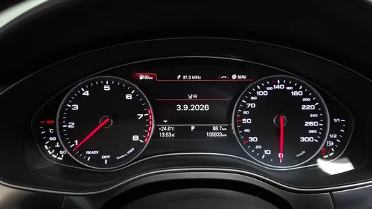Audi A7 40 TFSI 2015 8