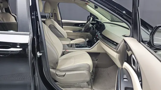 Kia Carnival 9 2022 26