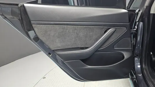 Tesla 3 RWD 2020 25
