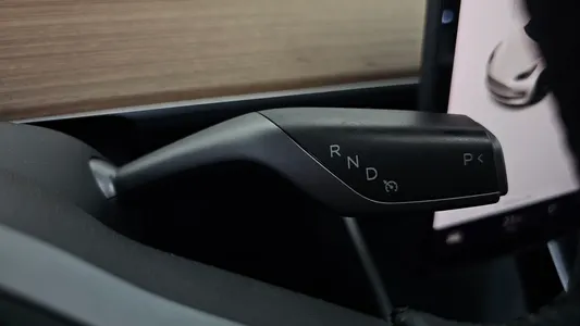Tesla 3 AWD 2020 9