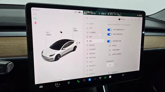 Tesla 3 AWD 2020 18