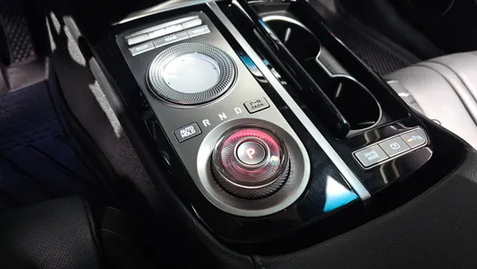 Genesis G80 (RG3) e-AWD 2022 9