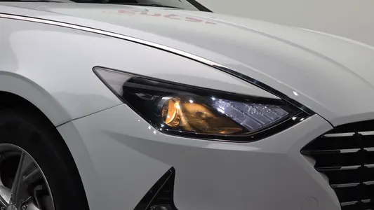 Hyundai (DN8) 2.0 LPG() 2019 22