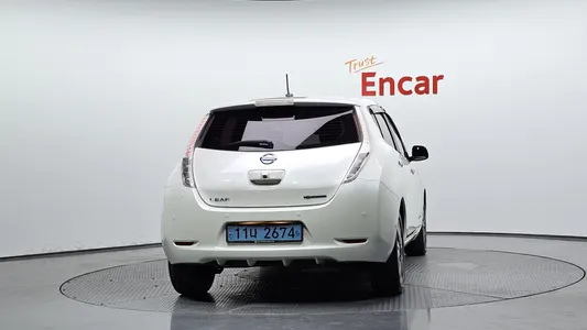 Nissan 리프 EV 2015 4