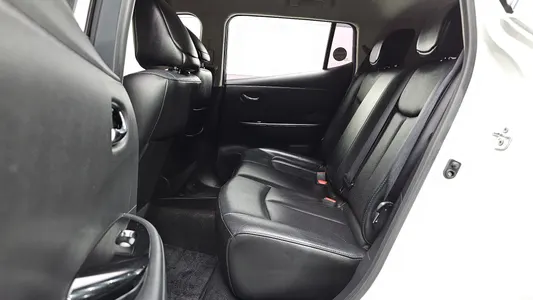 Nissan 리프 EV 2015 11