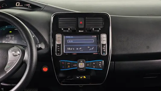 Nissan 리프 EV 2015 16