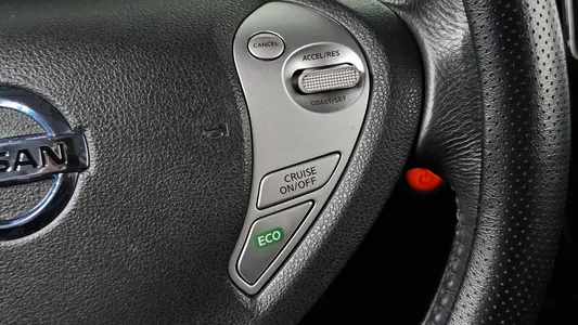 Nissan 리프 EV 2015 18