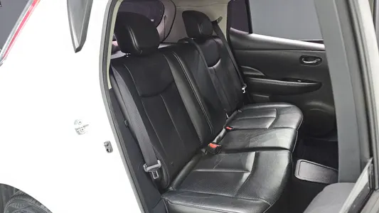 Nissan 리프 EV 2015 26