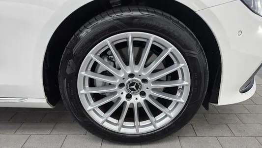Mercedes-Benz E-Class W213 E250 2022 21
