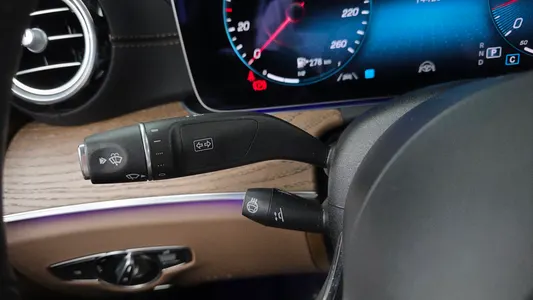 Mercedes-Benz E-Class W213 E250 2022 27