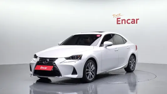 Lexus IS200t 2017
