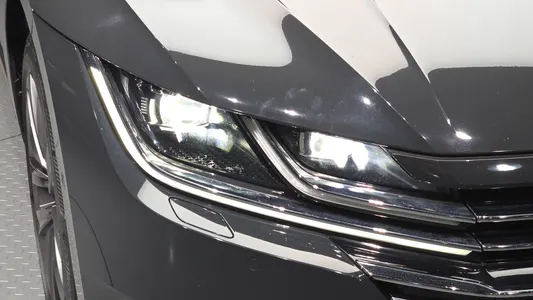 Volkswagen 아테온 2.0 TDI 2018 22