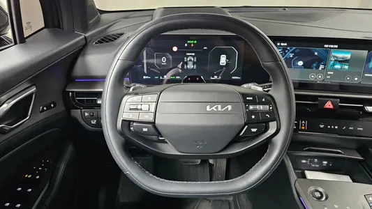 Kia 5 HEV 1.6 4WD 2025 13