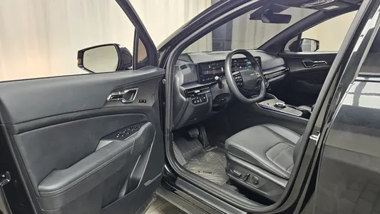 Kia 5 HEV 1.6 4WD 2025 10