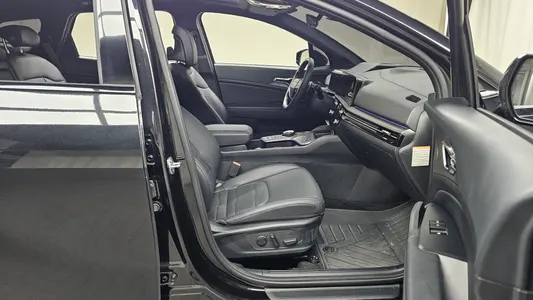 Kia 5 HEV 1.6 4WD 2025 27