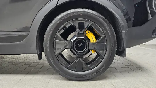 Kia 5 HEV 1.6 4WD 2025 22