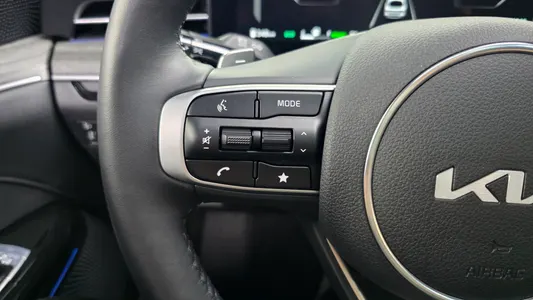 Kia K5 3 2025 34