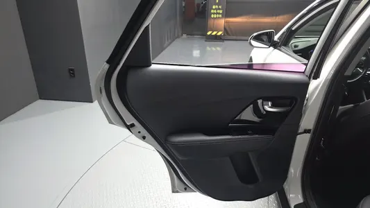 Kia 니로 1.6 HEV 2020 25