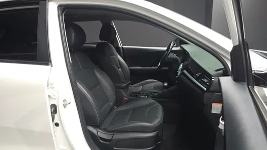 Kia 니로 1.6 HEV 2020 26