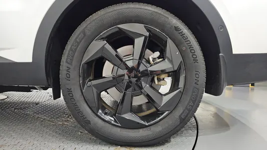Kia 4 HEV 1.6 2WD 2026 21