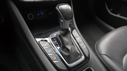 Hyundai 아이오닉 하이브리드 Q 2016 9