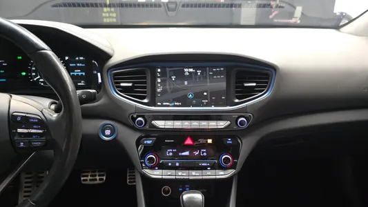 Hyundai 아이오닉 하이브리드 Q 2016 14