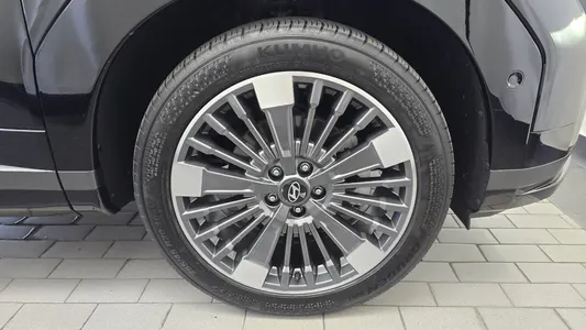 Hyundai (MX5) HEV 1.6 4WD 2023 21