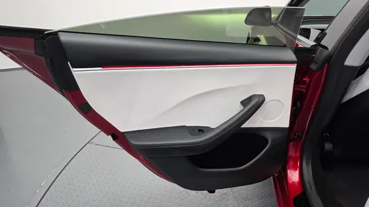 Tesla 3 AWD 2024 25