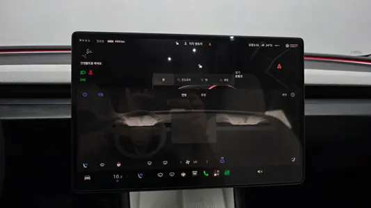 Tesla 3 AWD 2024 28