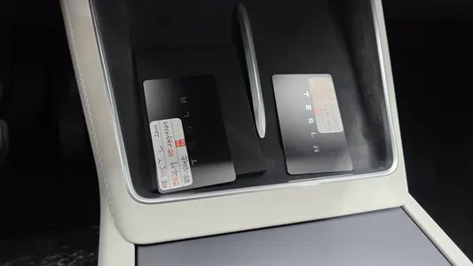 Tesla Y L AWD 2026 13