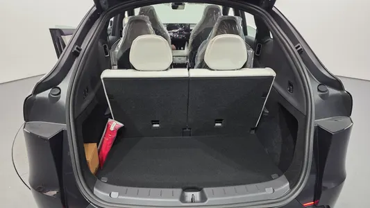 Tesla Y L AWD 2026 20