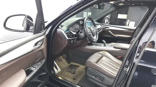 BMW X5 (F15) xDrive 30d M 2018 10