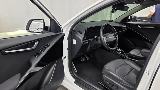 Kia 디 니로 2022 10